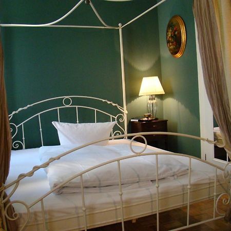 Hotel Alte Galerie Am Kudamm Берлин Номер фото
