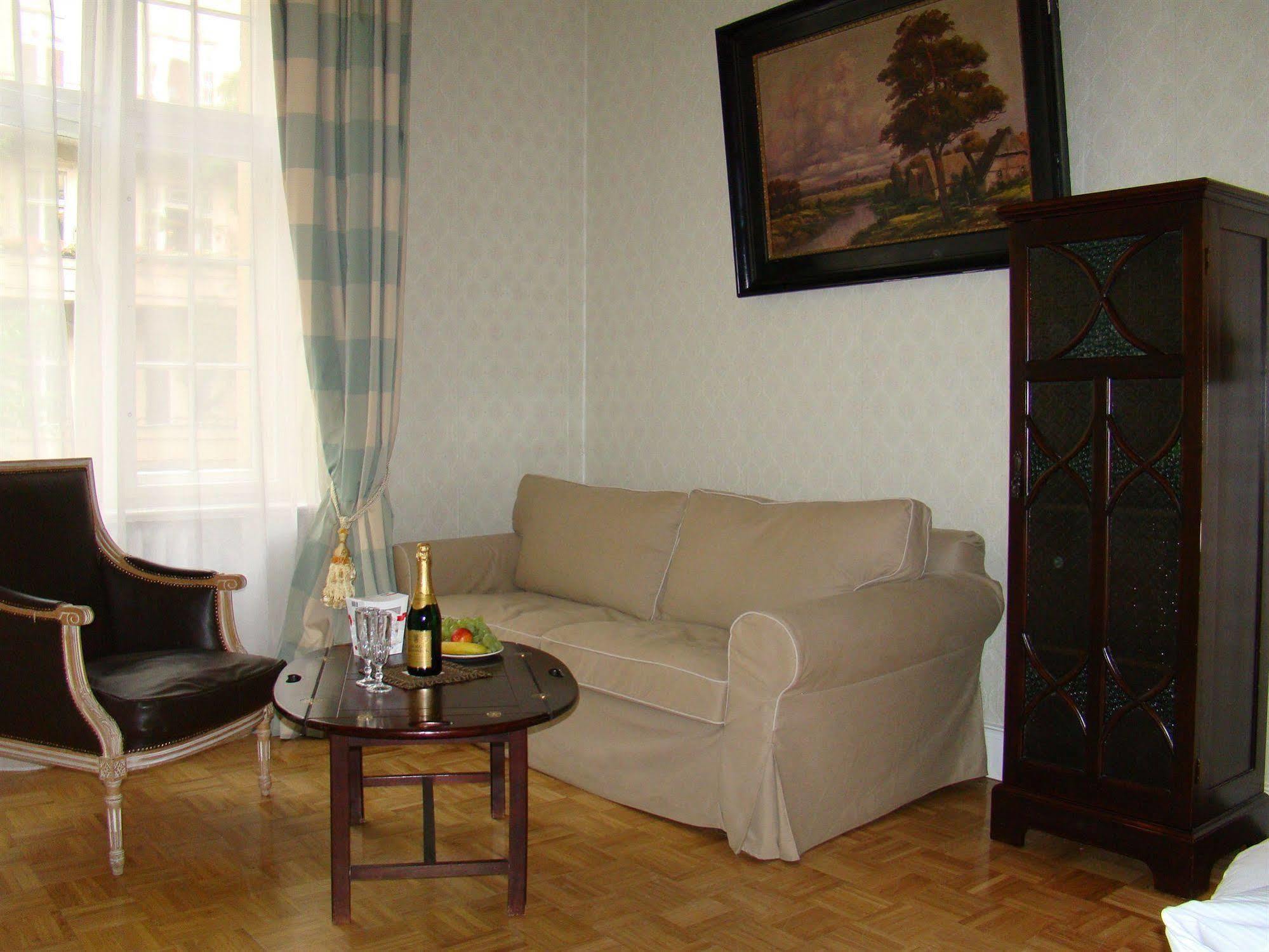 Hotel Alte Galerie Am Kudamm Берлин Экстерьер фото